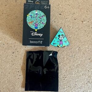 Disney Loungefly Pin Mickey and Friends Flower Field Puzzle Mickey Mouse
